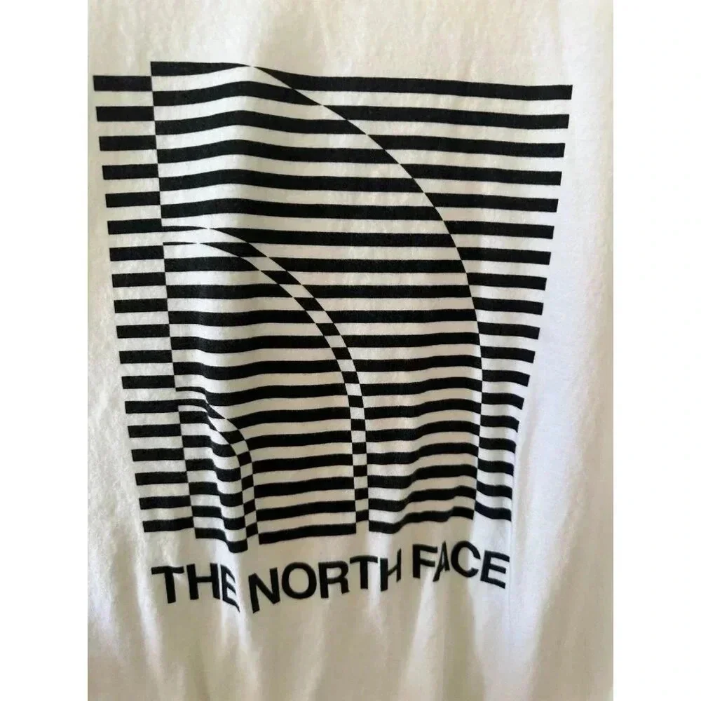 The North face men’s size 2X – large T-Shirt